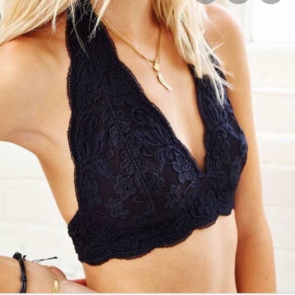Brandy Melville lace halter bralette - Picture 1 of 2
